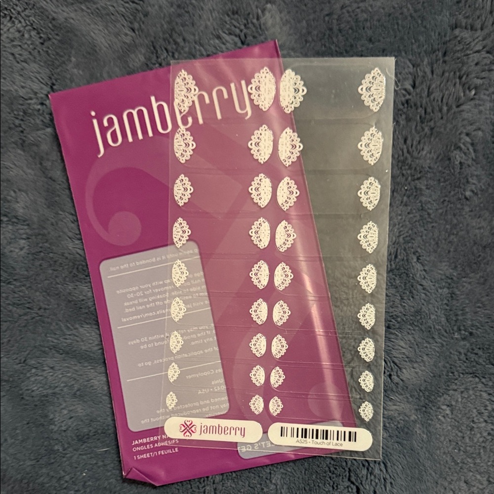 Jamberry Delicate White Lace Nail Wraps